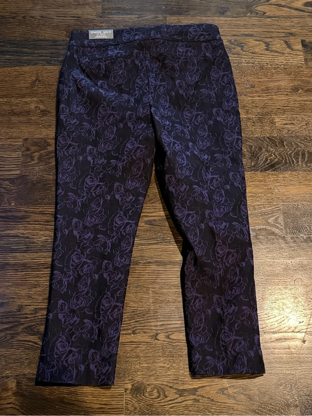 Chico's Black & Purple Floral Cropped Pants